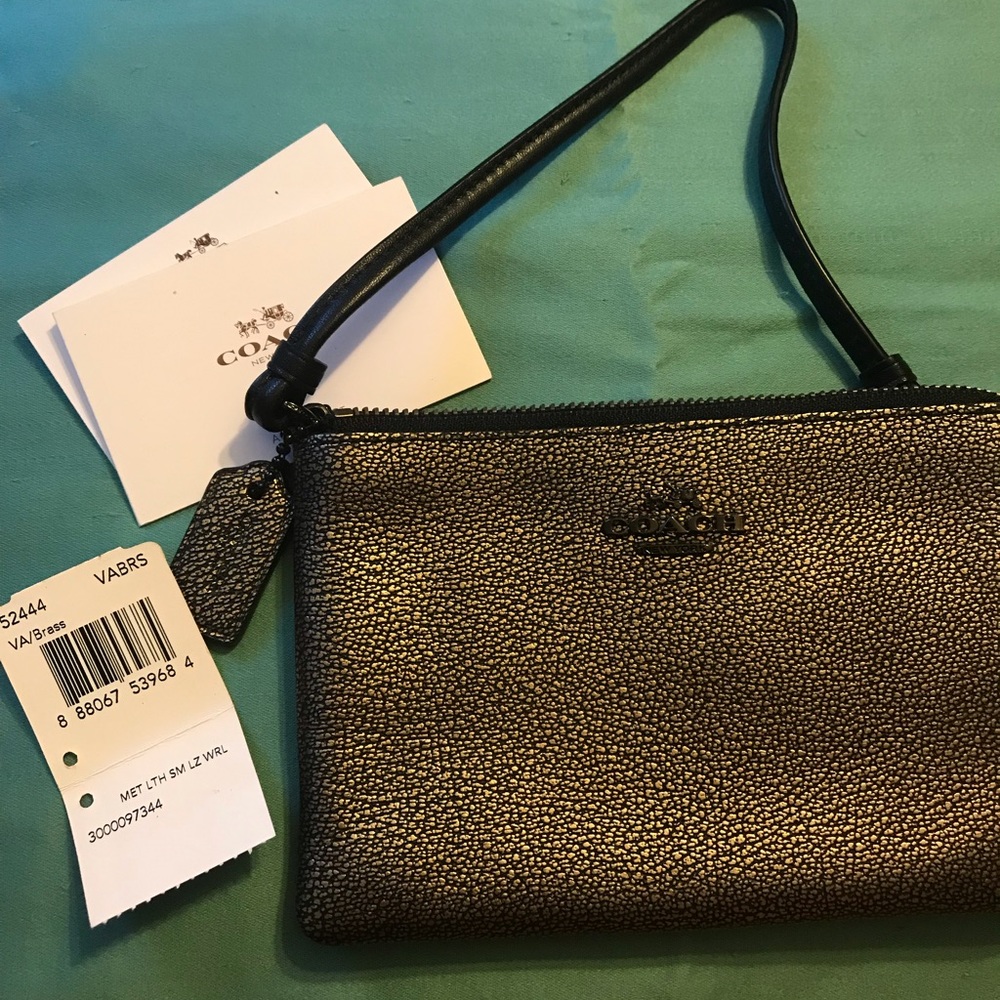 Coach wristlet - Picture 2 of 3